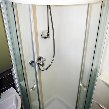 Green Apartment Apartamento Vodice